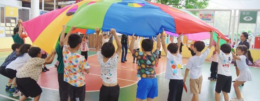 Making Our Mark: Exploring Creativity Through Art | 点染世界，编织创意