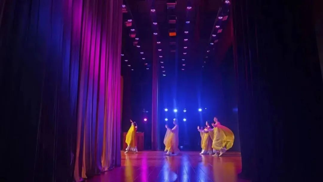 AIO｜ “佳舞团”中国优律诗美广州首演： 中西合璧，疗愈心境
