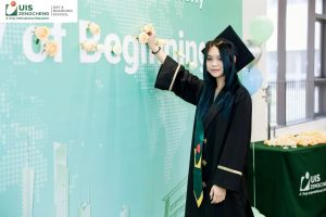 2025 UISZ DSE 毕业生分享-2｜2025 UISZ DSE Graduate Sharing Series – 2