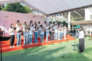 Don’t Miss It! This Sunday: IFOL Awaits! | 周日国际灯光节终极攻略