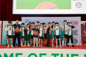 UISZ Cobras Weekend in Sports